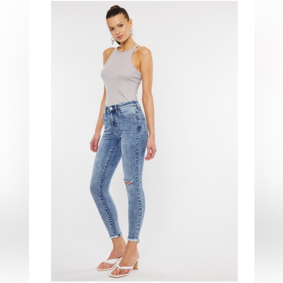 Just in ✨LIZ • High Rise Ankle Skinny Jeans-Medium Acid Wash - Picture 5 of 17